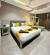 Fabhotel Vibes Inn