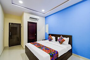 Fabhotel Golden City Inn
