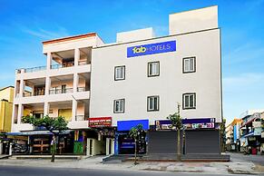 Fabhotel Golden City Inn