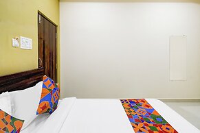 Fabhotel Golden City Inn