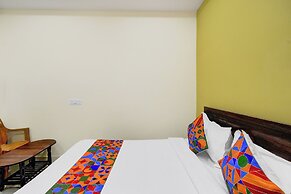 Fabhotel Golden City Inn