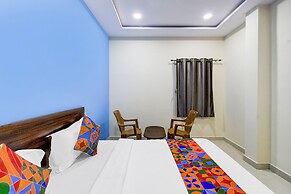 Fabhotel Golden City Inn