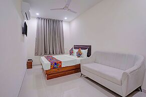 Fabhotel Elegance Inn