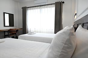 RS1 Hotel