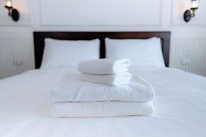 RS1 Hotel