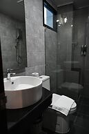 RS1 Hotel