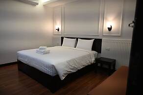 RS1 Hotel