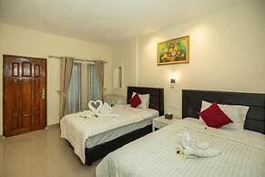 Grand Melka Hotel