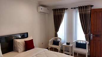 Grand Melka Hotel
