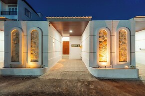 Ghania Villas Melasti
