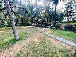 Blue Lagoon Inn Resort