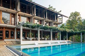 Aramya Riverfront Boutique Resort