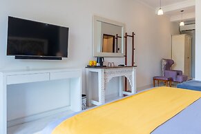 Aramya Riverfront Boutique Resort