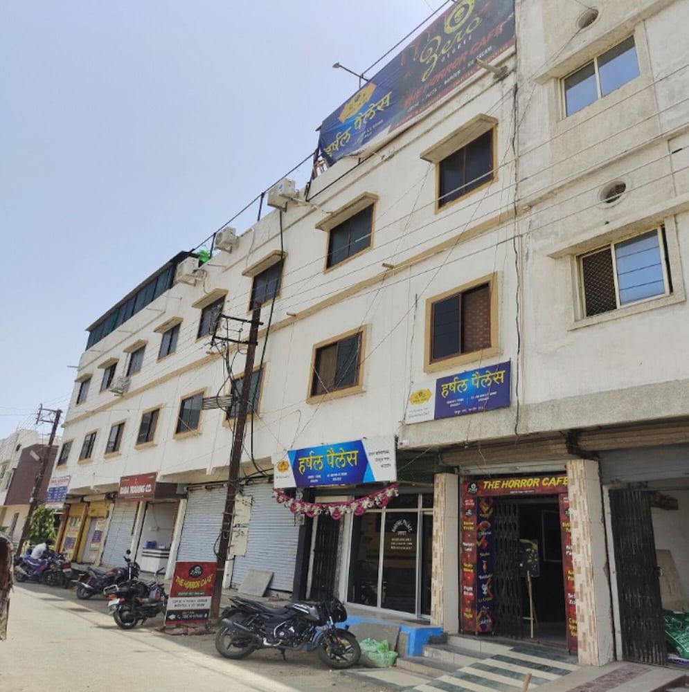 Hotel Harshal Palace Mandsaur