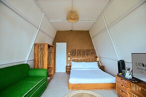 Luxcamp Selo - Merapi View by Horison