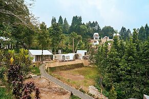 Luxcamp Bukit Damar - Puncak By Horison