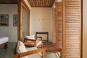 UNU Boutique Hotel