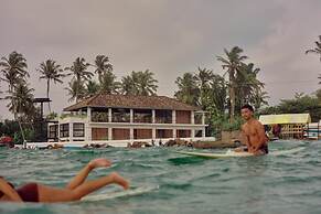 UNU Boutique Hotel