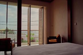 UNU Boutique Hotel