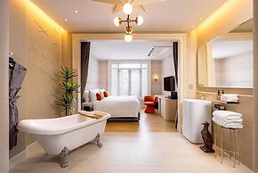 Aiden Surawong Bangkok