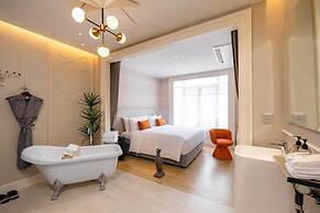 Aiden Surawong Bangkok