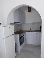 STUDIOS KONTOS