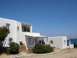 STUDIOS KONTOS
