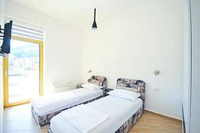 Orange Lux Apartments