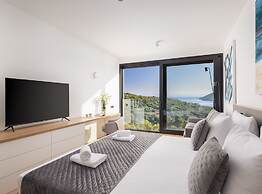 Breathtaking Villa Vis