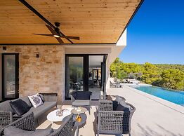 Breathtaking Villa Vis