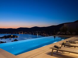 Breathtaking Villa Vis