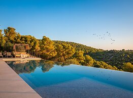 Breathtaking Villa Vis