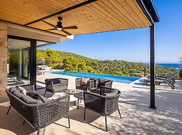 Breathtaking Villa Vis