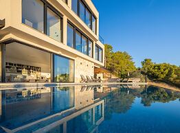 Breathtaking Villa Vis