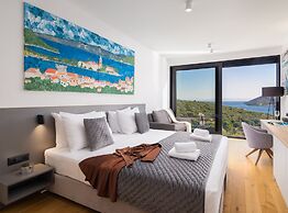 Breathtaking Villa Vis