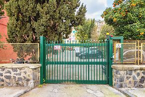 Capodimonte Woods Retreat - Private Parking
