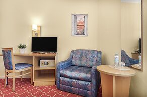 XZLLENZ light Hotel