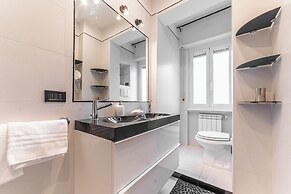 Desiré Flat - Vatican City - Metro Cipro