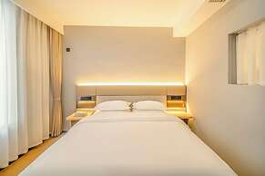 Jingdezhen Ruchu Hostel - Tao Xichuan