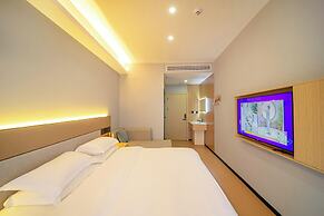 Jingdezhen Ruchu Hostel - Tao Xichuan