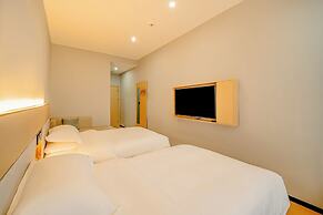 Jingdezhen Ruchu Hostel - Tao Xichuan