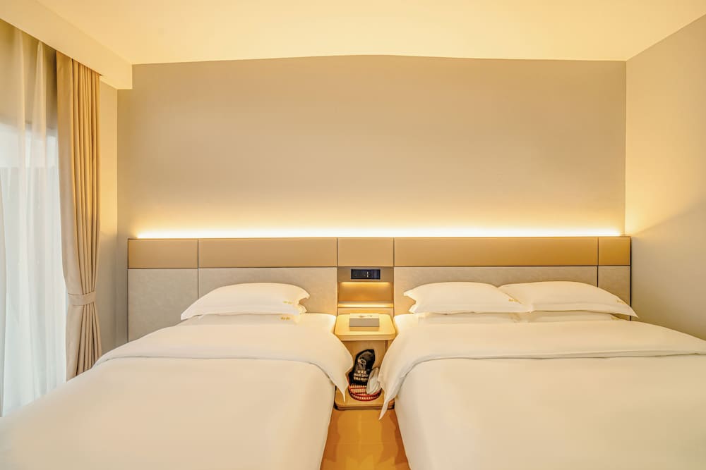 Jingdezhen Ruchu Hostel - Tao Xichuan