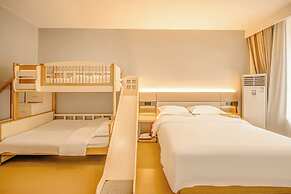 Jingdezhen Ruchu Hostel - Tao Xichuan