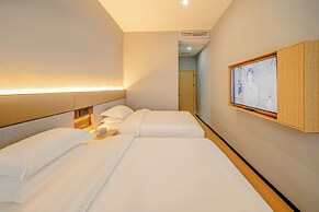 Jingdezhen Ruchu Hostel - Tao Xichuan
