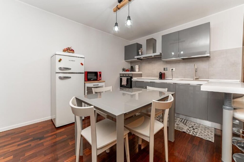 Elegant Penthouse - Metro Conca d'Oro