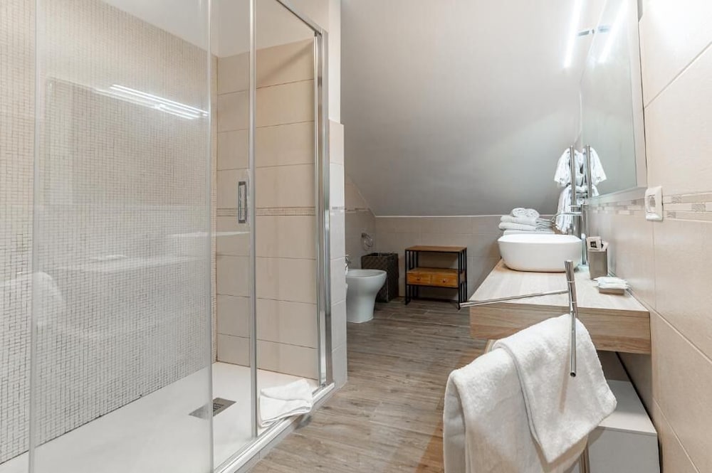 Elegant Penthouse - Metro Conca d'Oro