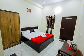Omji Ashram Vrindavan