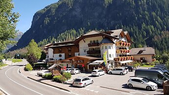 HOTEL GRAN PARADIS