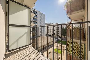 Wolska Studio Apartments by Solarento