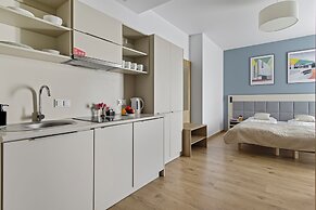 Wolska Studio Apartments by Solarento